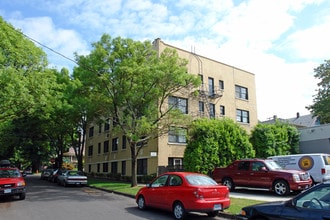 La Salle Apartments in Portland, OR - Foto de edificio - Building Photo