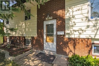 599 Otonabee Dr in Peterborough, ON - Building Photo - Building Photo