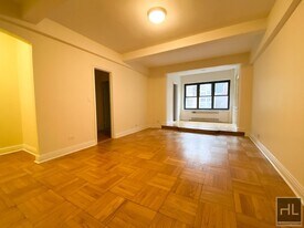 EAST 56 STREET, Unit 9E in New York, NY - Building Photo