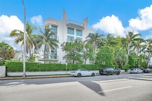7728 Collins Ave in Miami Beach, FL - Building Photo