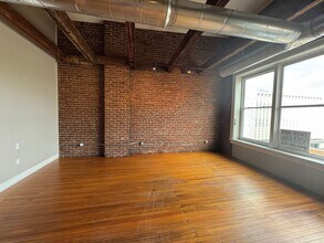 1019 Main Street Unit C in Lynchburg, VA - Building Photo - Building Photo