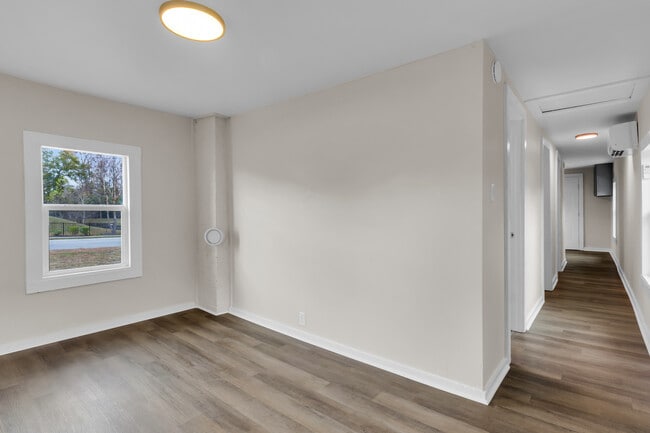 1226 Cedar St in New Bern, NC - Building Photo - Building Photo