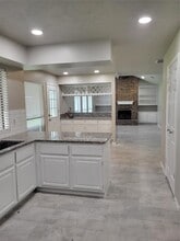 8110 Green Devon Dr in Houston, TX - Building Photo - Building Photo