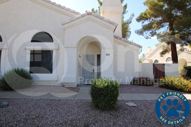 property at 2100 W Lemon Tree Pl