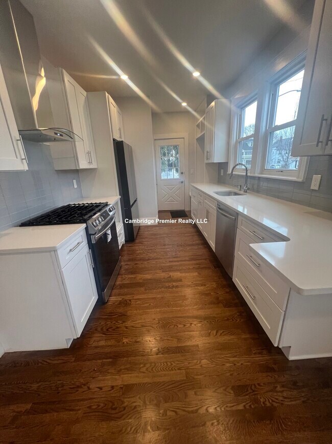 38 Foster St Apartments and Nearby Arlington Apartments For Rent