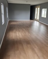 121 S Pine St in Nashville, AR - Building Photo