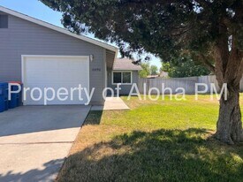10490 W Seneca Dr in Boise, ID - Building Photo