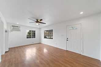 1818 Wollam St in Los Angeles, CA - Building Photo - Building Photo