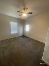 203 Palmwood Dr in Victoria, TX - Building Photo - Building Photo