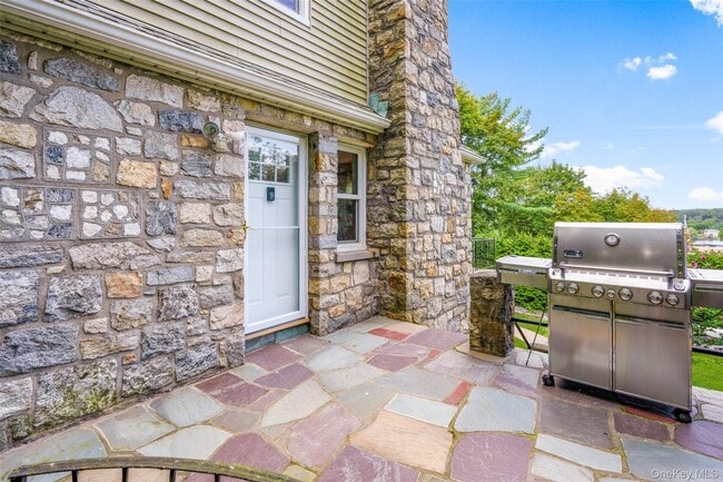 40 Lakeview Rd in Carmel, NY - Building Photo - Building Photo