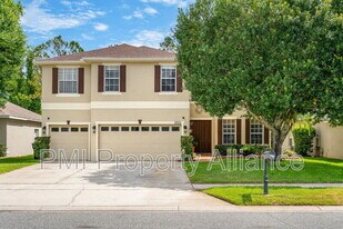 555 Carey Way in Orlando, FL - Building Photo