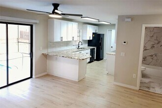 4284 Everett Ave in Spring Hill, FL - Building Photo - Building Photo