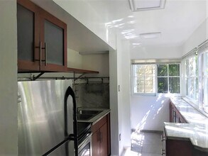 2531 Ridge Rd, Unit 2 in Berkeley, CA - Building Photo - Building Photo