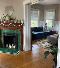 16 Burton St, Unit 16 Burton in Boston, MA - Building Photo - Building Photo