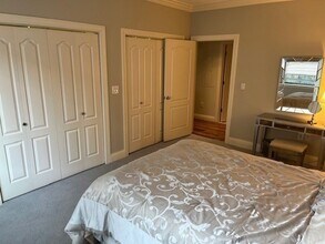 1 Huntington Ave, Unit 407 in Boston, MA - Building Photo - Building Photo