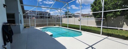 241 Lockbreeze Dr in Davenport, FL - Building Photo - Building Photo