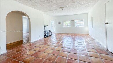 5319 Lake Blvd in Delray Beach, FL - Building Photo - Building Photo