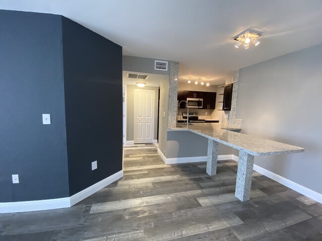 property at 2871 N Oakland Forest Dr