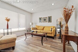 29942 Avondale St in Inkster, MI - Building Photo - Building Photo