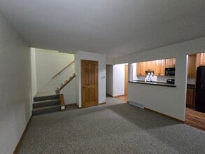 16920 Murillo Dr in Germantown, WI - Building Photo - Building Photo