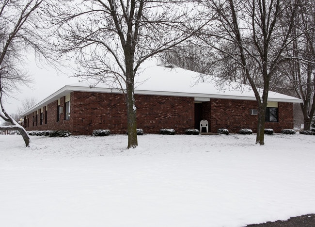 Cokato Apartments II in Cokato, MN - Foto de edificio - Building Photo