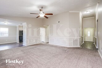 16950 Nicole Ln in Houston, TX - Foto de edificio - Building Photo