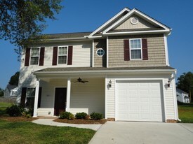 2211 Matthew Oaks Ct in Greensboro, NC - Building Photo