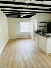 63xx SW 41st St in South Miami, FL - Building Photo - Building Photo