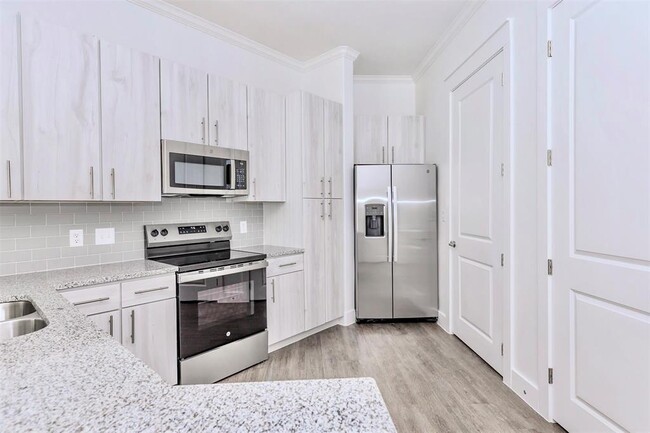 property at 3030 Greenbusch Rd