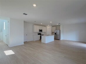 6429 Domizio Dr in Winter Haven, FL - Building Photo - Building Photo