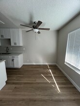 10761 Palma Vista Ave in Garden Grove, CA - Building Photo - Building Photo