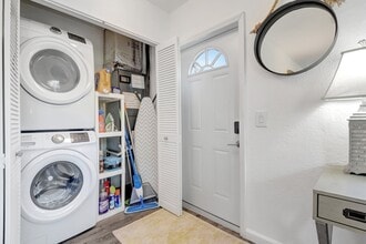 422 N H St in Lake Worth Beach, FL - Building Photo - Building Photo