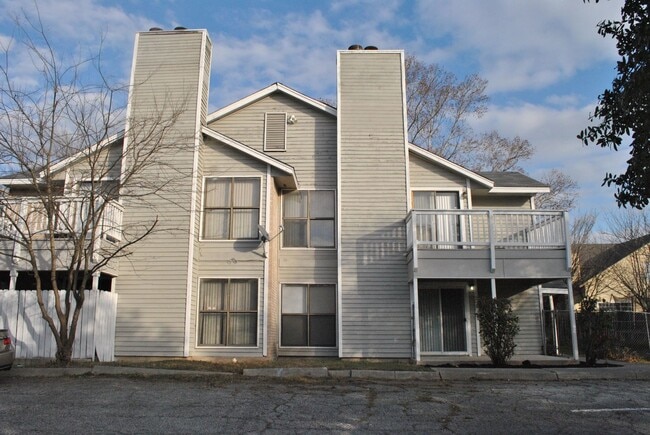 property at 7534 Windsor Oaks