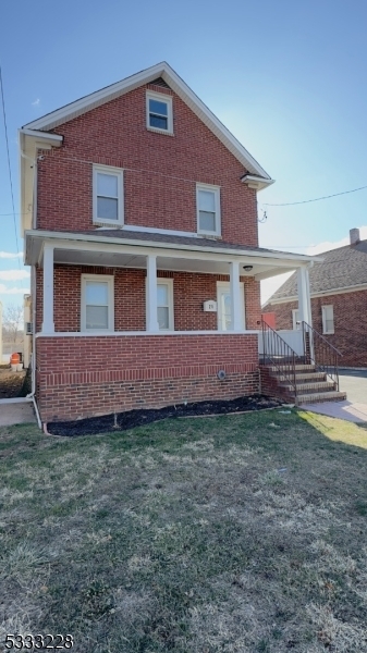 21 W 21st St in Linden, NJ - Building Photo