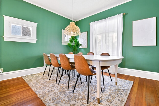 835 E Boulder St in Colorado Springs, CO - Building Photo - Building Photo