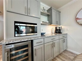 2632 NE Pelican Wy in Jensen Beach, FL - Building Photo