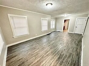 30 Brighton St in Dayton, OH - Foto de edificio - Building Photo