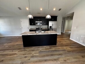 2611 Katie Marie Ln in Lynn Haven, FL - Building Photo - Building Photo