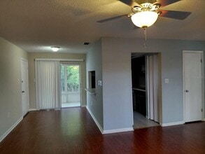 1562 SE 27th St in Ocala, FL - Building Photo - Building Photo