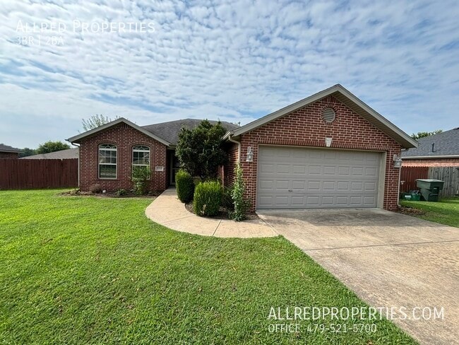 property at 4145 W Mahogany Dr