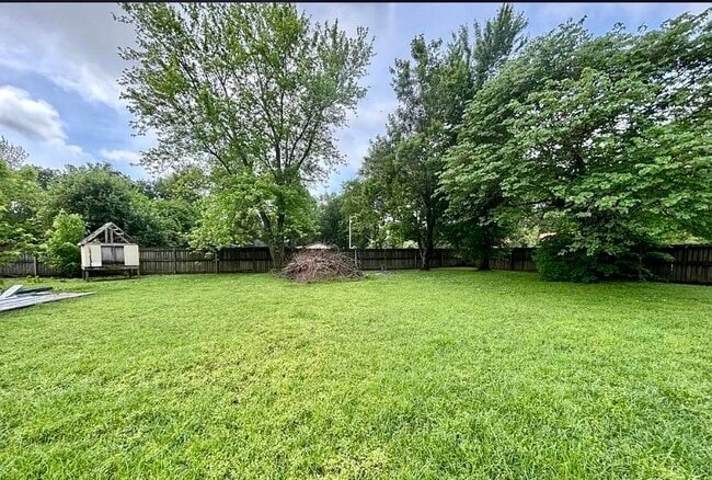614 Pocahontas Rd in Walnut Ridge, AR - Building Photo - Building Photo