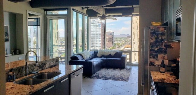 1 E Lexington Ave in Phoenix, AZ - Building Photo - Building Photo
