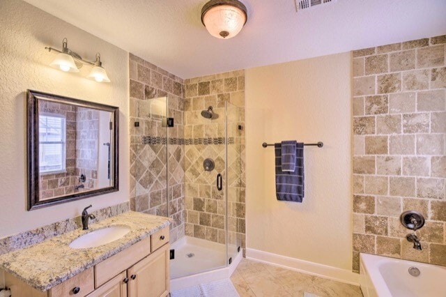 property at 605-606 6th St