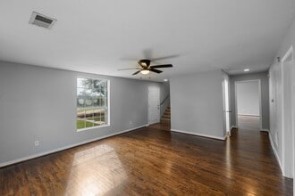 206 S Cleveland St in Meridian, TX - Building Photo - Building Photo