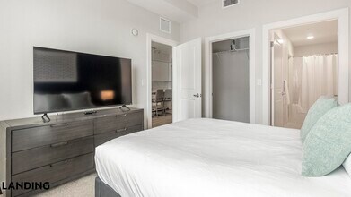 4341 34th St S, Unit 465 in St. Petersburg, FL - Foto de edificio - Building Photo