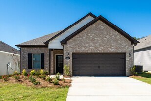 5517 Blue Jay Cir in Bessemer, AL - Building Photo
