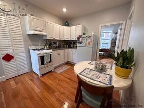 71 Charter St, Unit 4 in Boston, MA - Foto de edificio - Building Photo