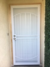 126 N La Plaza, Unit 126 N. La Plaza in Anaheim, CA - Building Photo - Building Photo