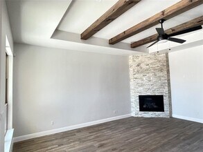 104 Creek Point Dr in Georgetown, TX - Building Photo - Building Photo