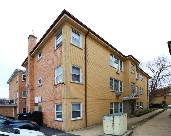 8506 W Rascher Ave in Chicago, IL - Building Photo - Building Photo